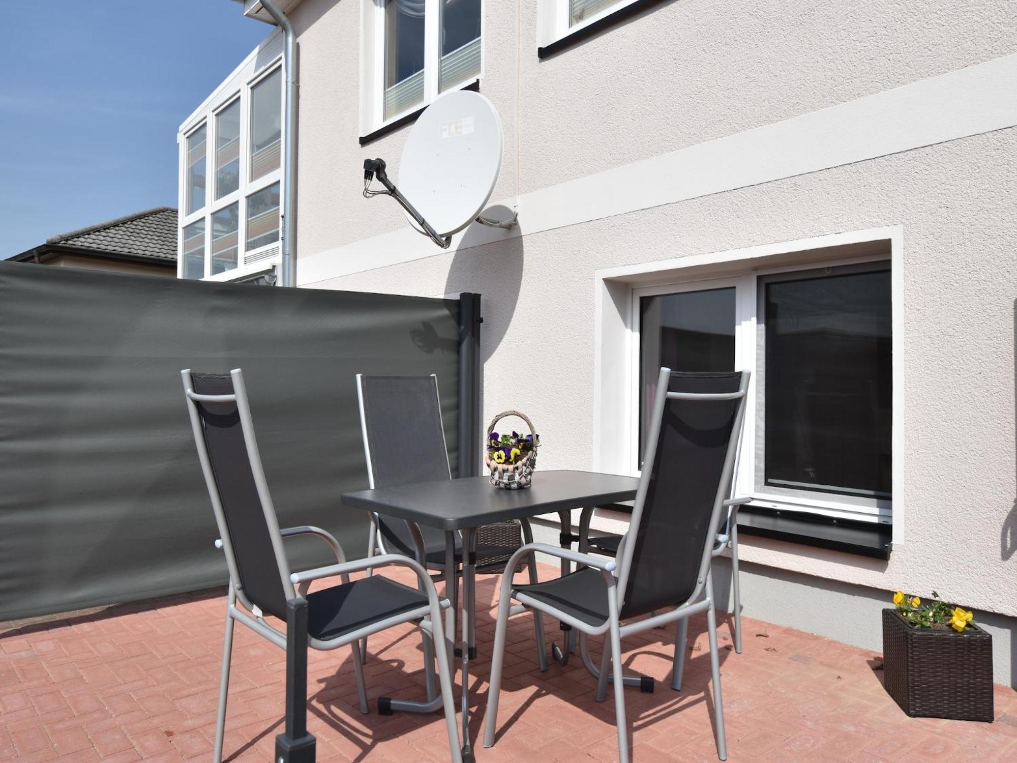 Apartment With Terrace In Warnkenhagen Warnkenhagen  外观 照片